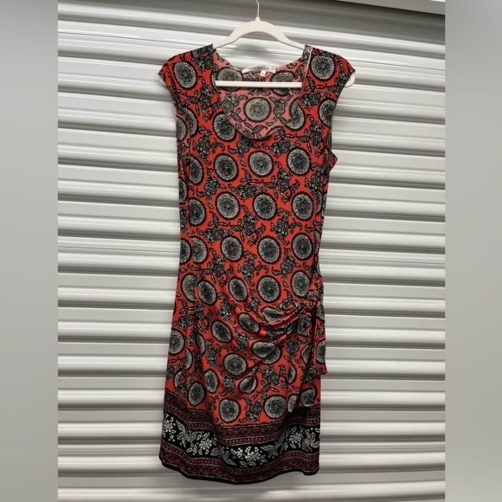 Max Studio Black and Red Ruched Sheath Midi Dress Size M